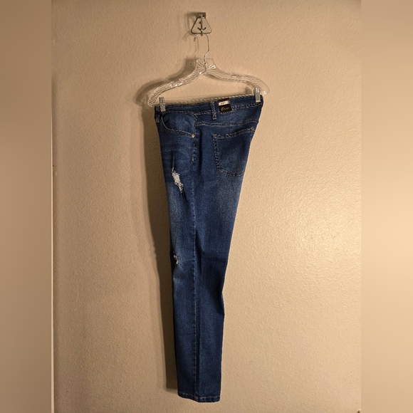 Brand New California Vintage Men's Jeans - Picture 2 of 4